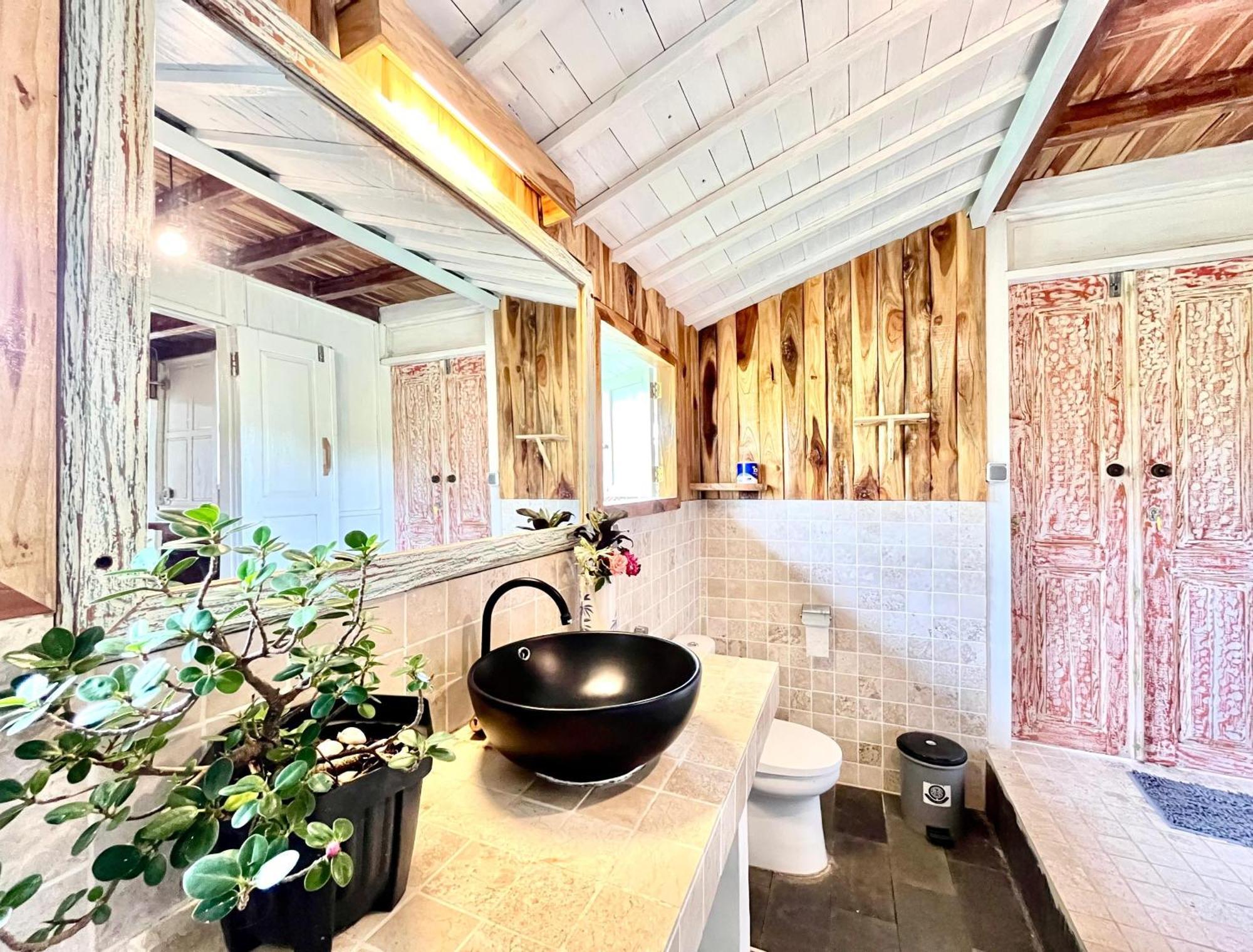 Pondok Is Oke Villa Scenic View Banyuwangi  Dış mekan fotoğraf